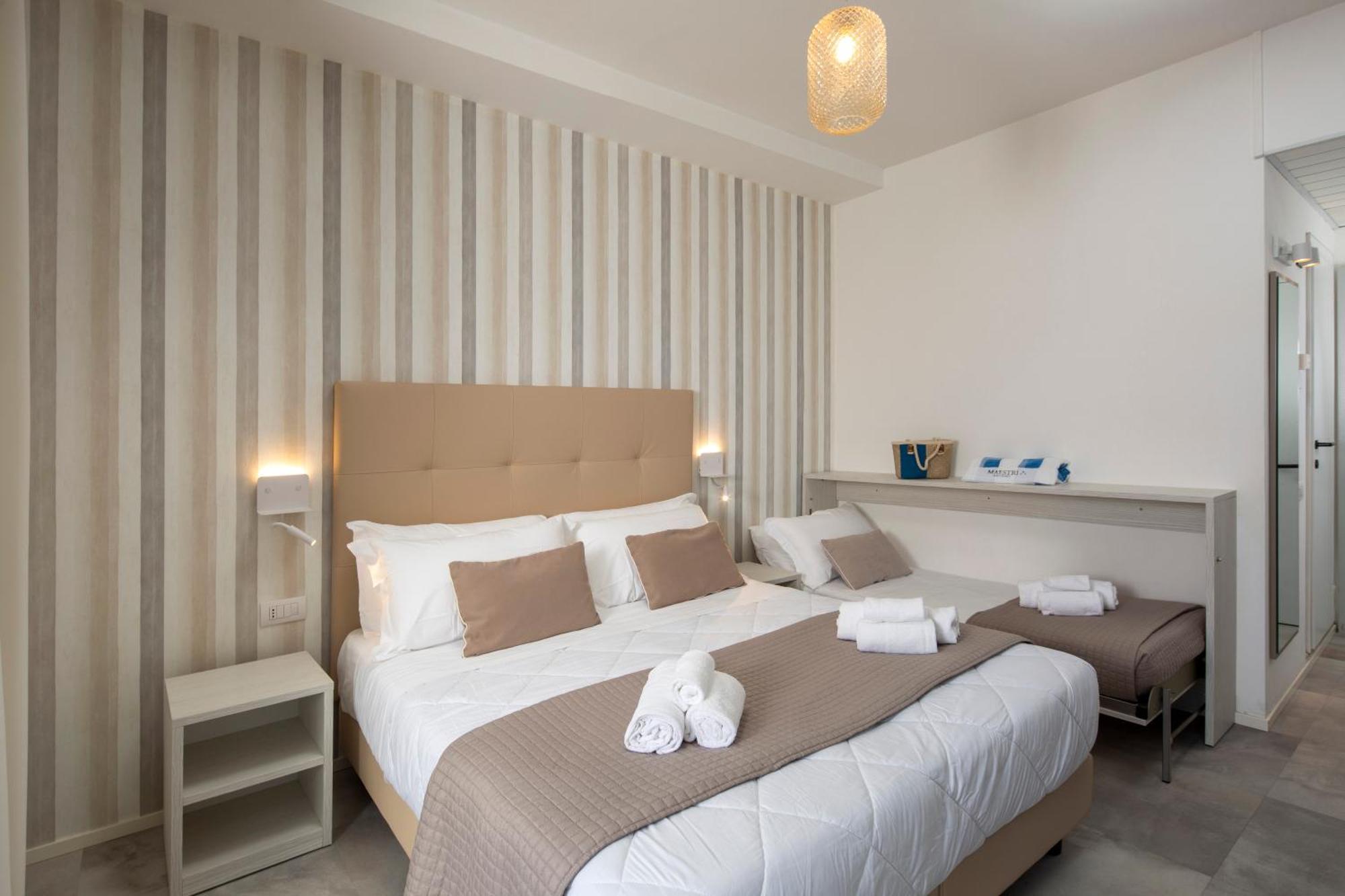Hotel Maestri Riccione Exterior photo